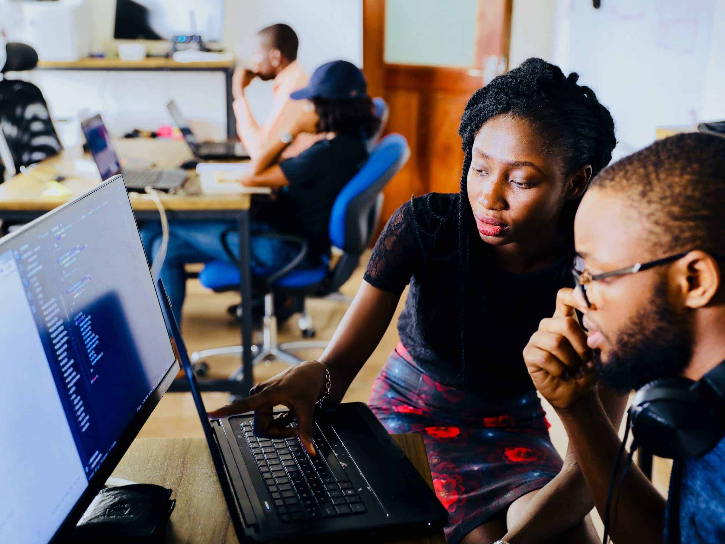 Descriptive alt text